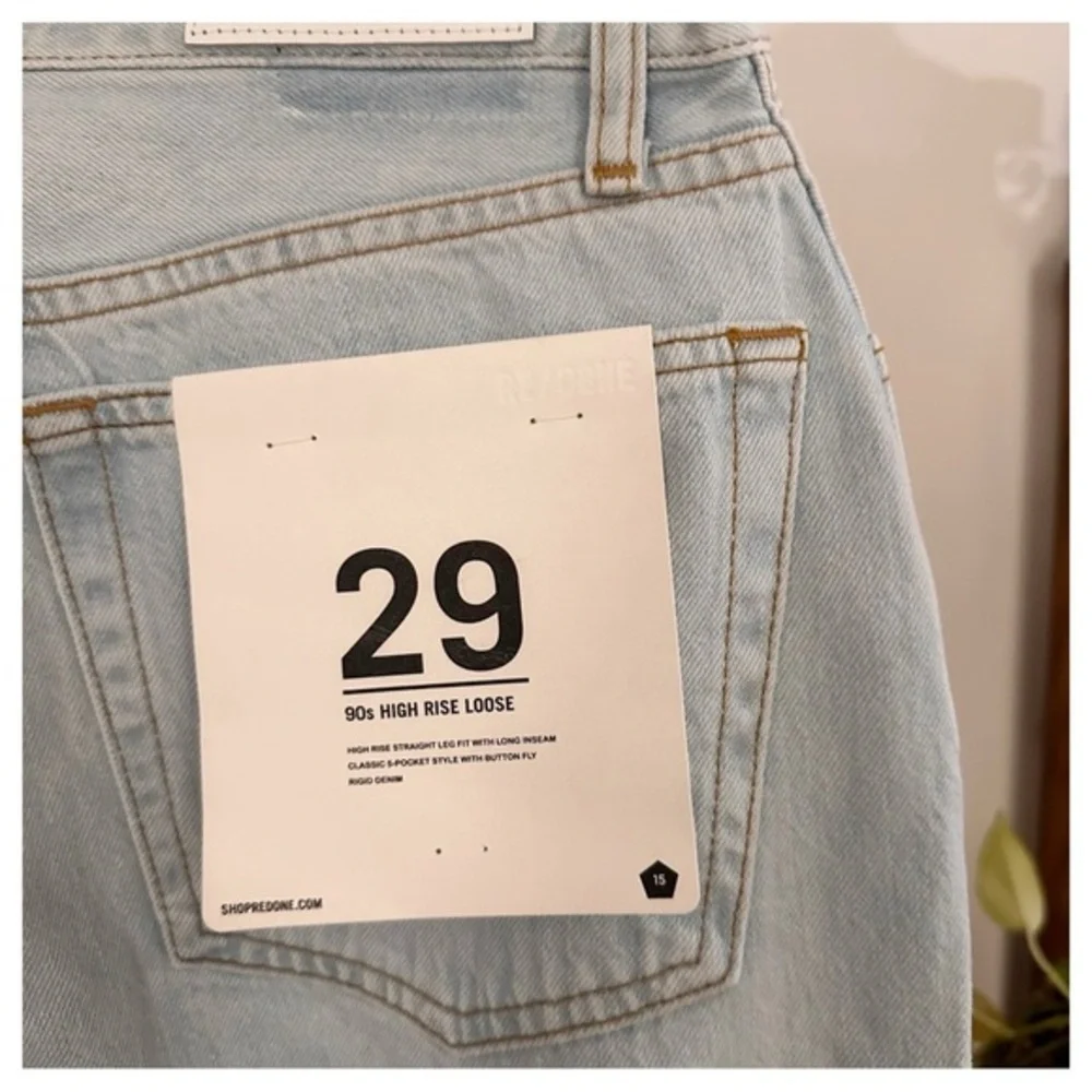NWT Re/Done 90's High‎ Rise Loose Bleach Destroy 188-3WHRL Distressed size 29